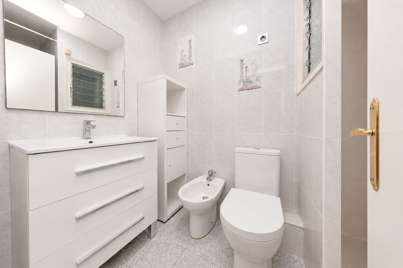 pisos en barcelona · passeig-de-valldaura-234-08016 330000€