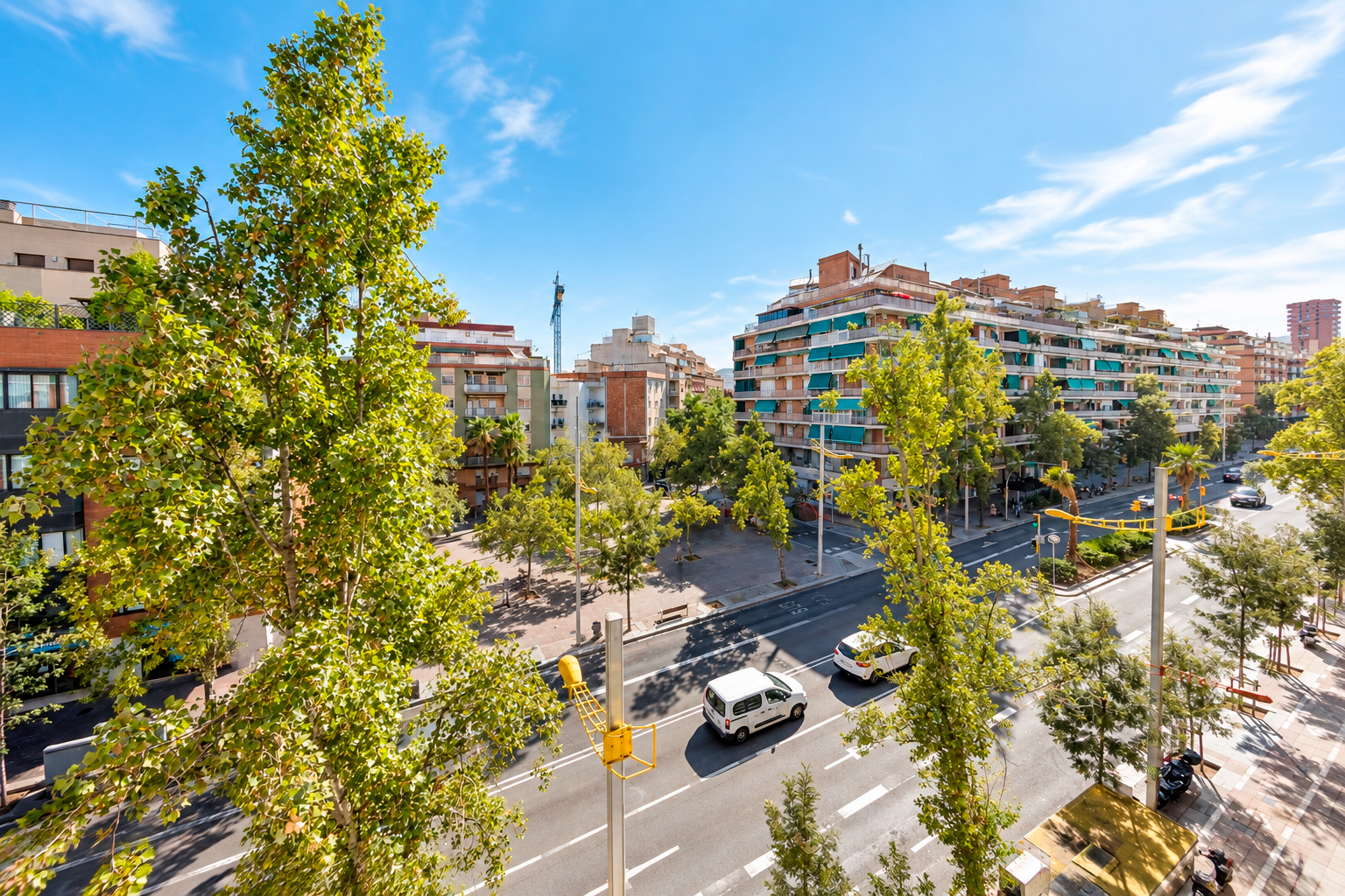 pisos en barcelona · passeig-de-valldaura-234-08016 330000€