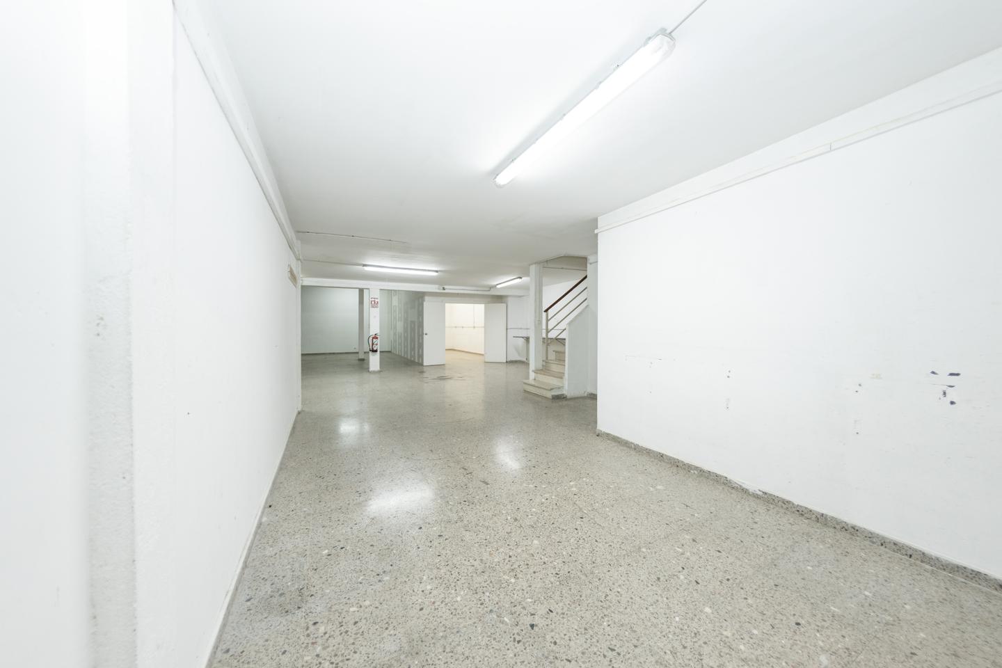 locales-comerciales en badalona · carrer-de-castillejos-08915 185000€