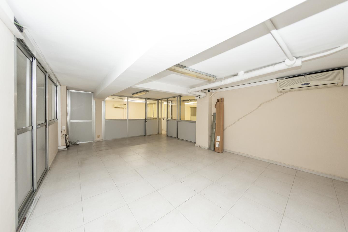 locales-comerciales en badalona · carrer-de-castillejos-08915 185000€