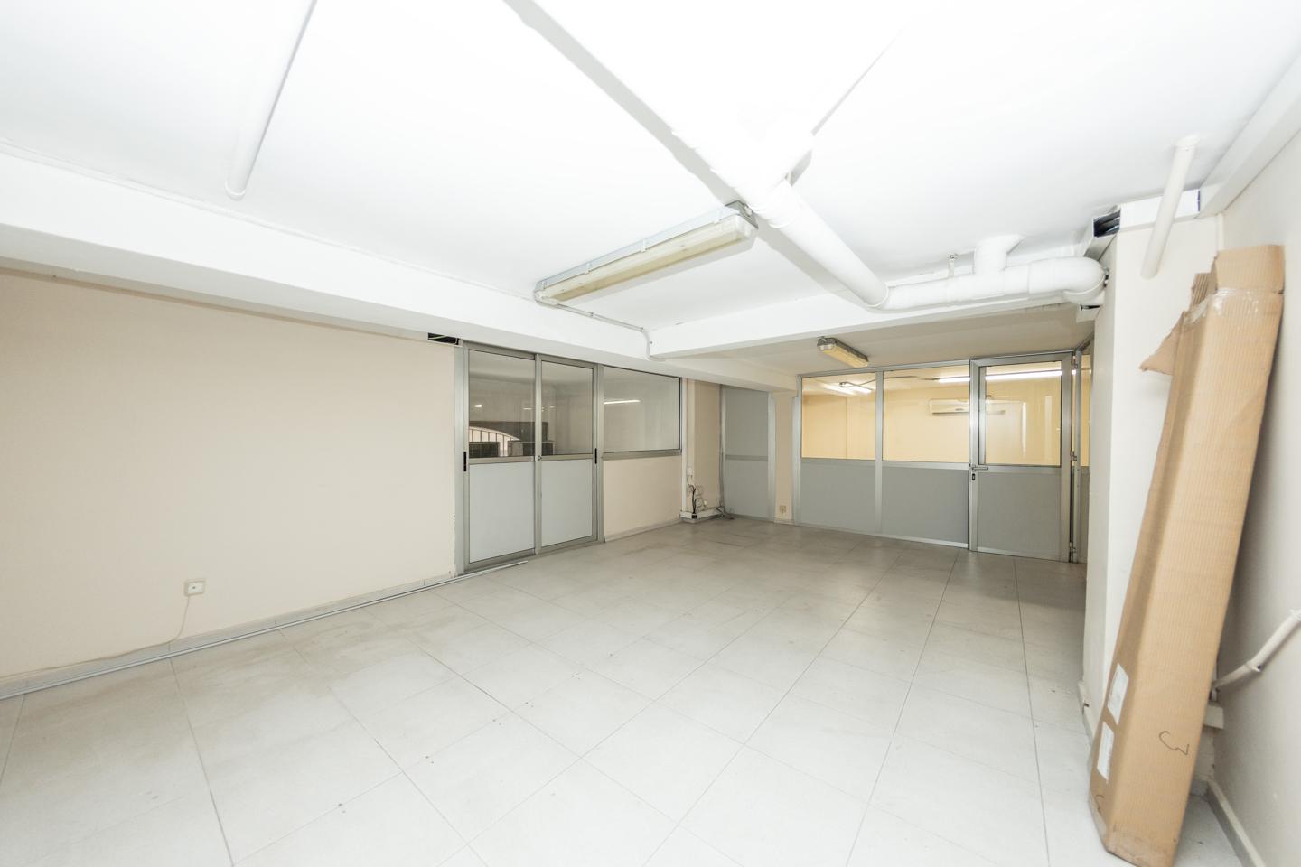 locales-comerciales en badalona · carrer-de-castillejos-08915 185000€