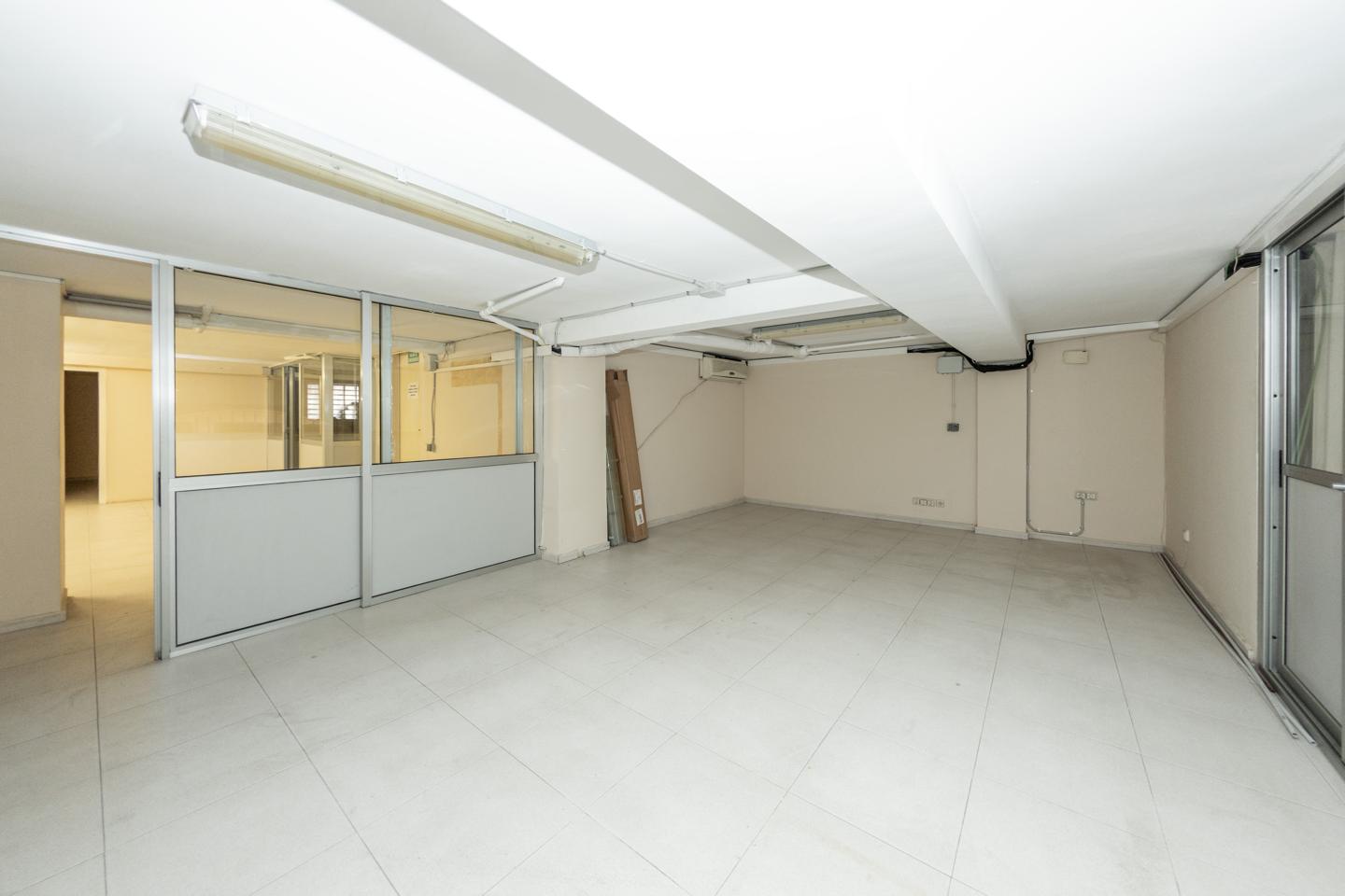 locales-comerciales en badalona · carrer-de-castillejos-08915 185000€