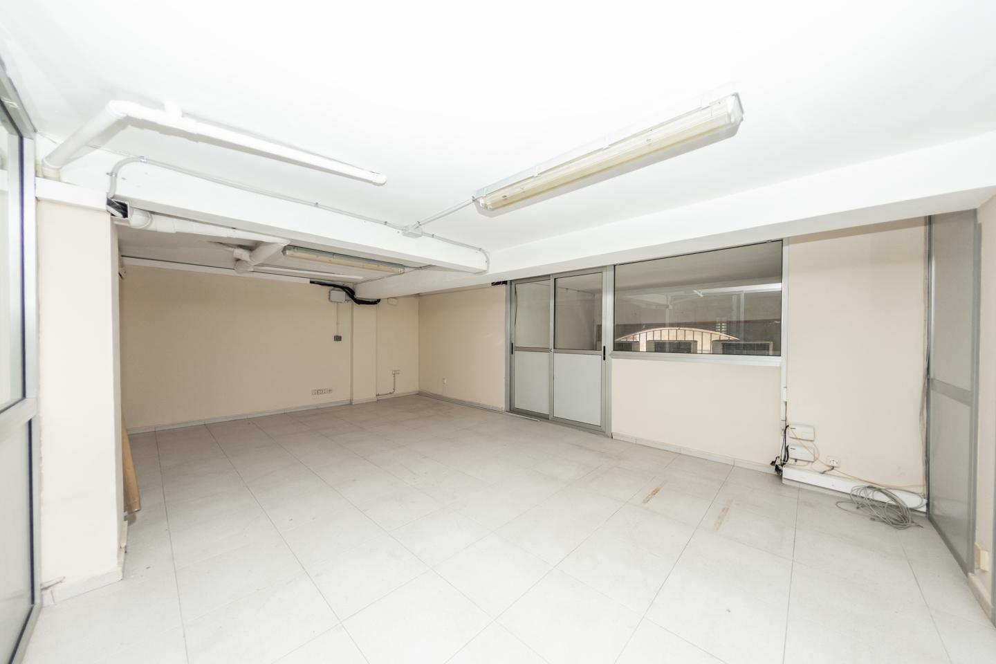 locales-comerciales en badalona · carrer-de-castillejos-08915 185000€