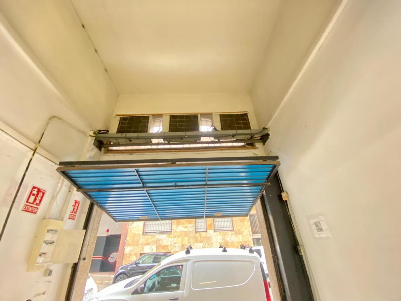 locales-comerciales en badalona · carrer-de-castillejos-08915 185000€