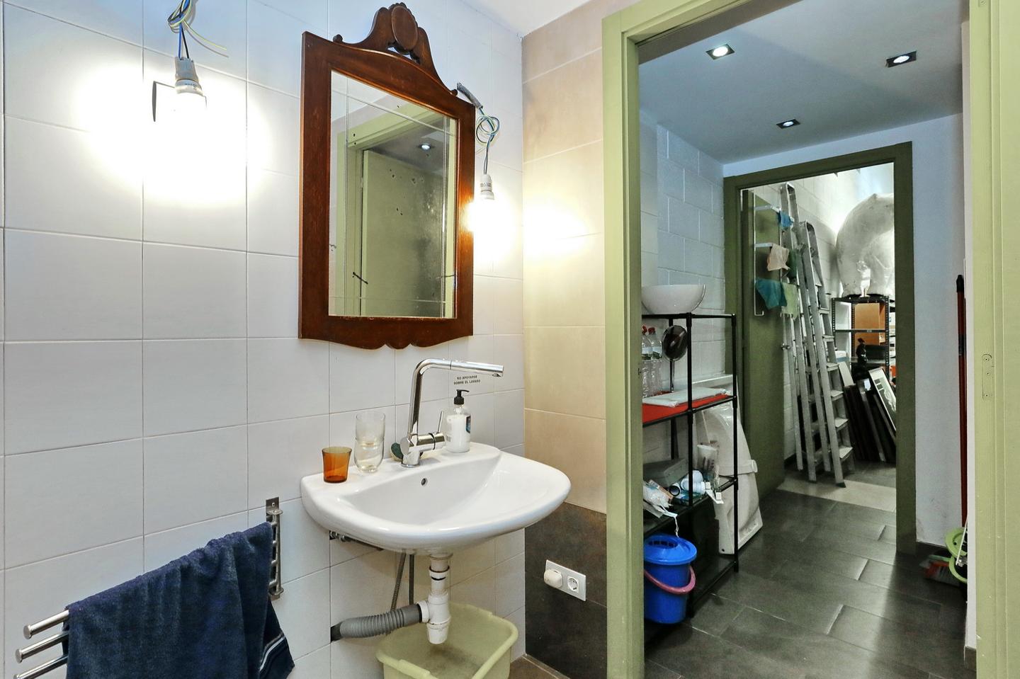 locales-comerciales en barcelona · carrer-de-bonavista-08012 419000€