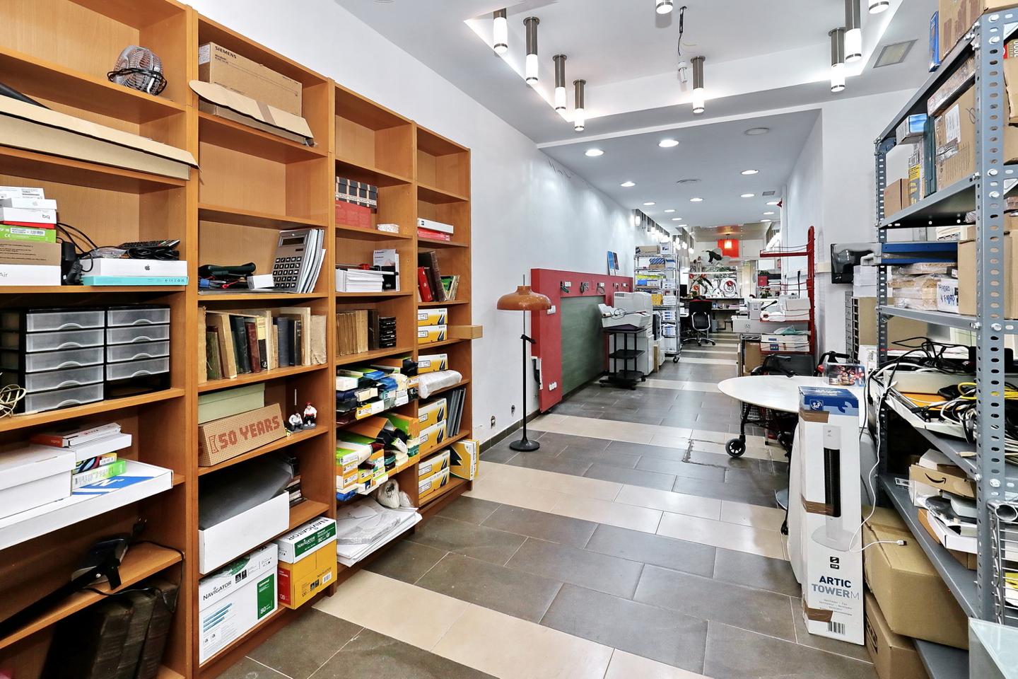 locales-comerciales en barcelona · carrer-de-bonavista-08012 419000€