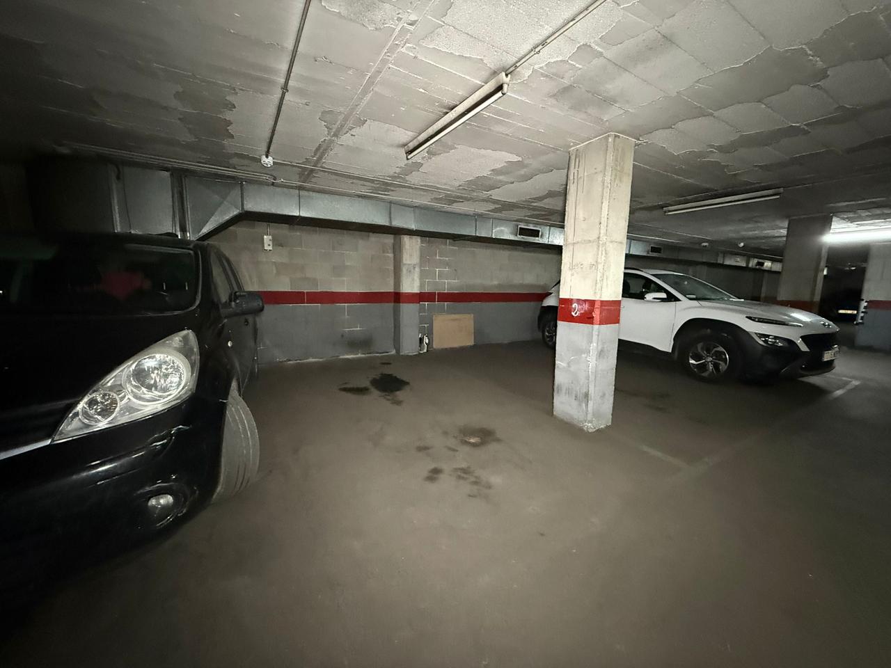 parking en barcelona · carrer-de-sant-lluis-08024 20000€