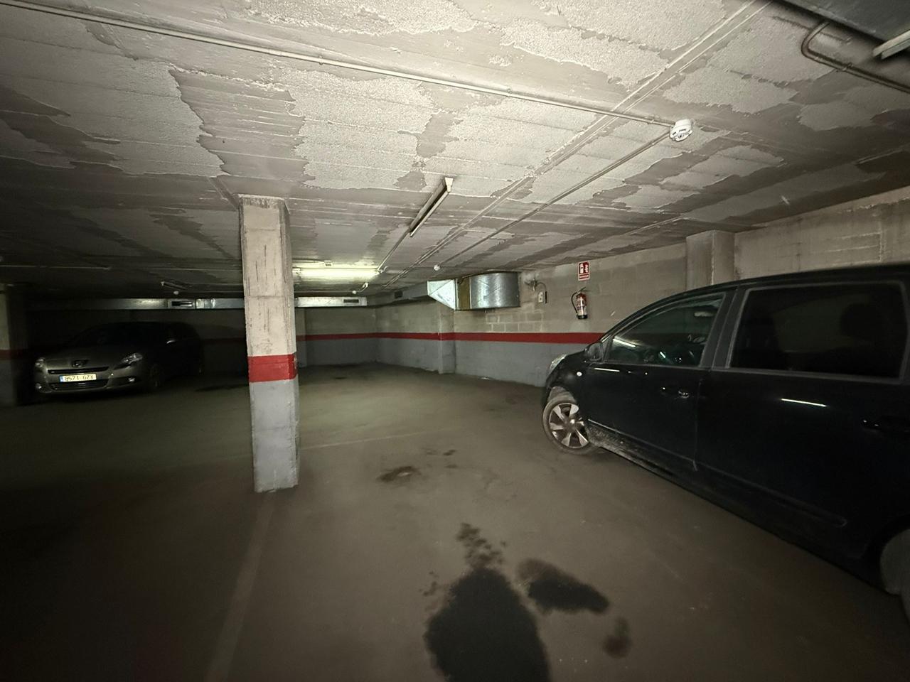 parking en barcelona · carrer-de-sant-lluis-08024 20000€