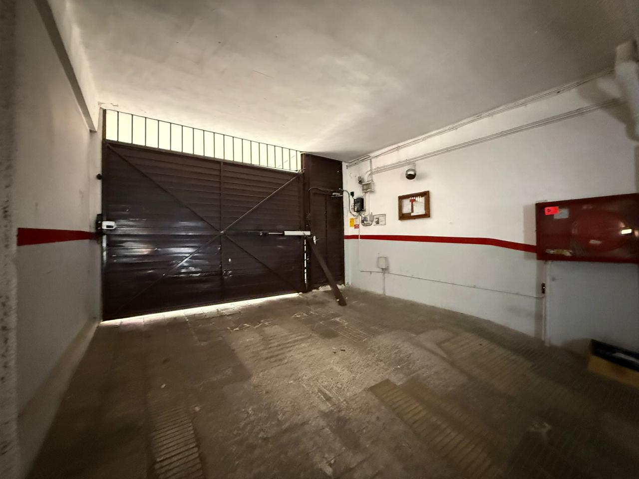 parking en barcelona · carrer-de-reig-i-bonet-08024 9000€