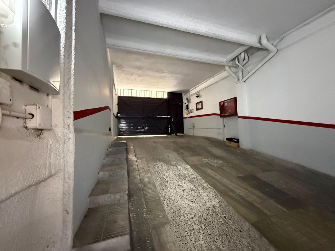 parking en barcelona · carrer-de-reig-i-bonet-08024 9000€