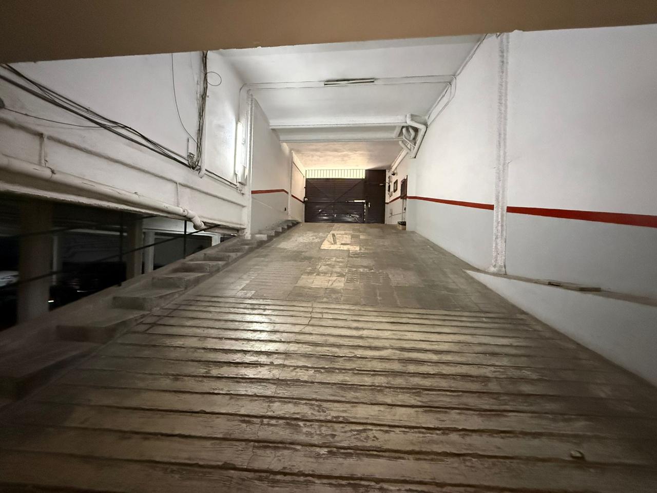 parking en barcelona · carrer-de-reig-i-bonet-08024 9000€