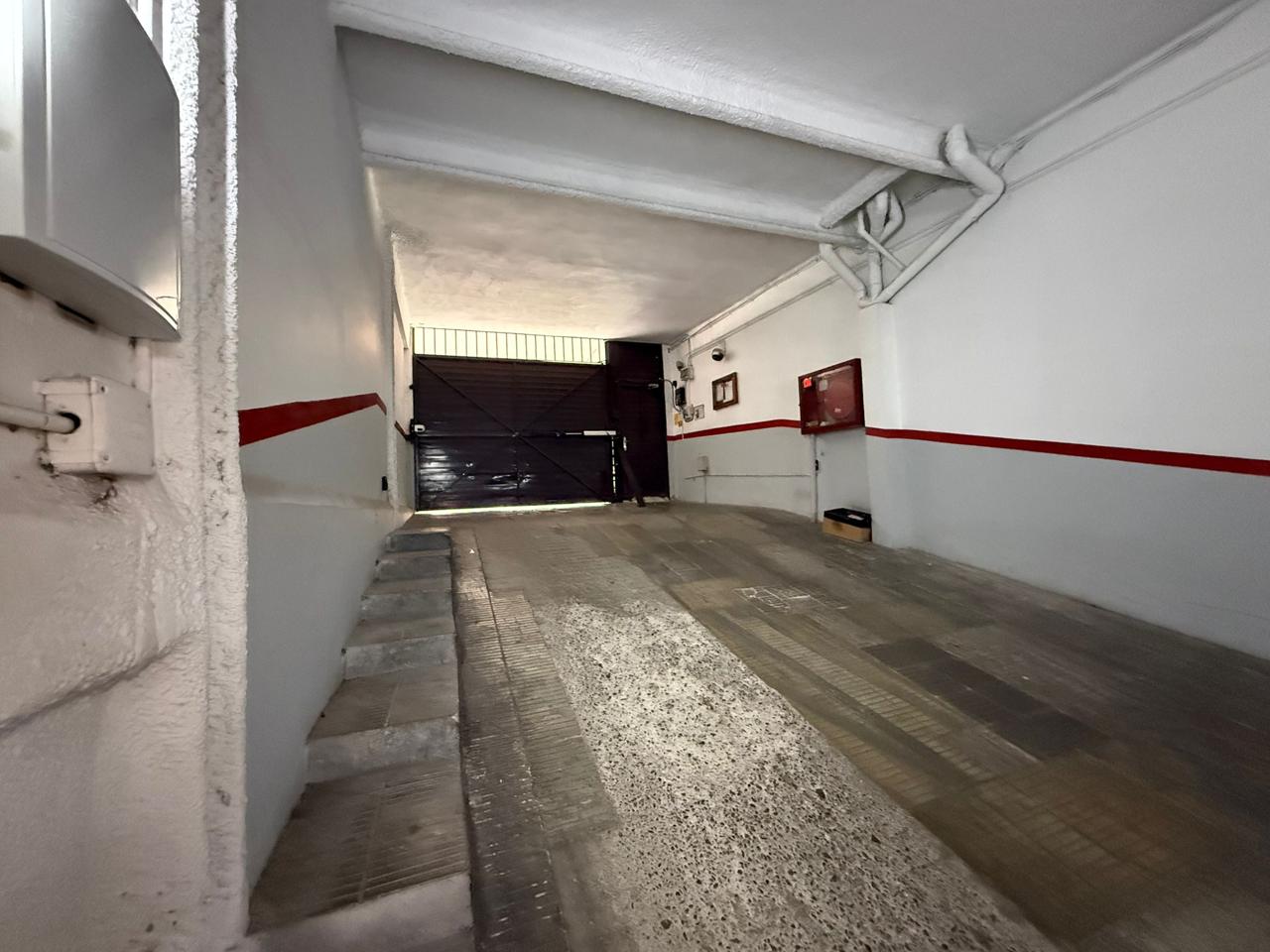 parking en barcelona · carrer-de-reig-i-bonet-08024 9000€