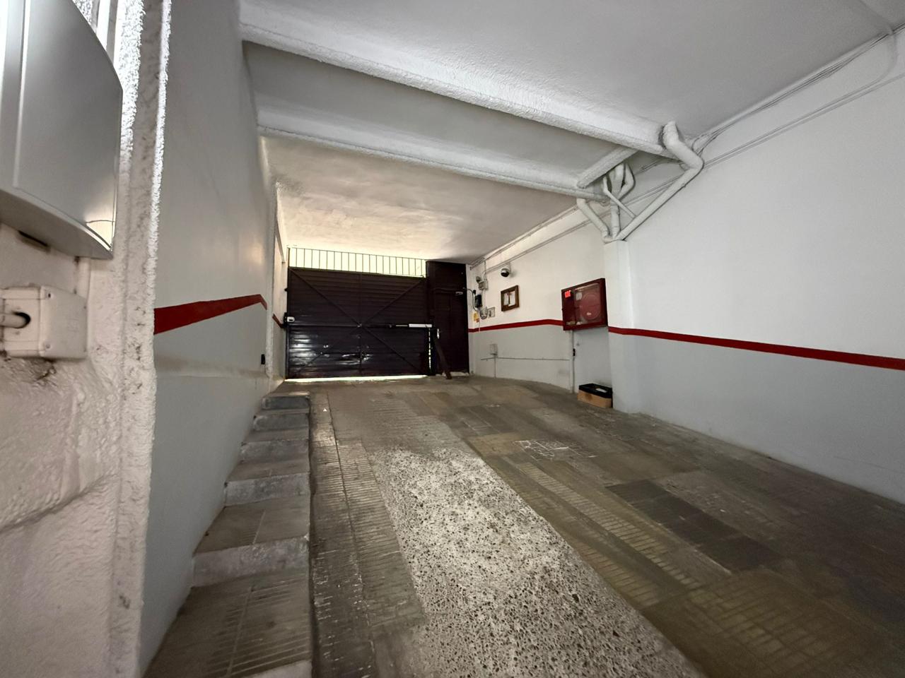 parking en barcelona · carrer-de-reig-i-bonet-08024 9000€