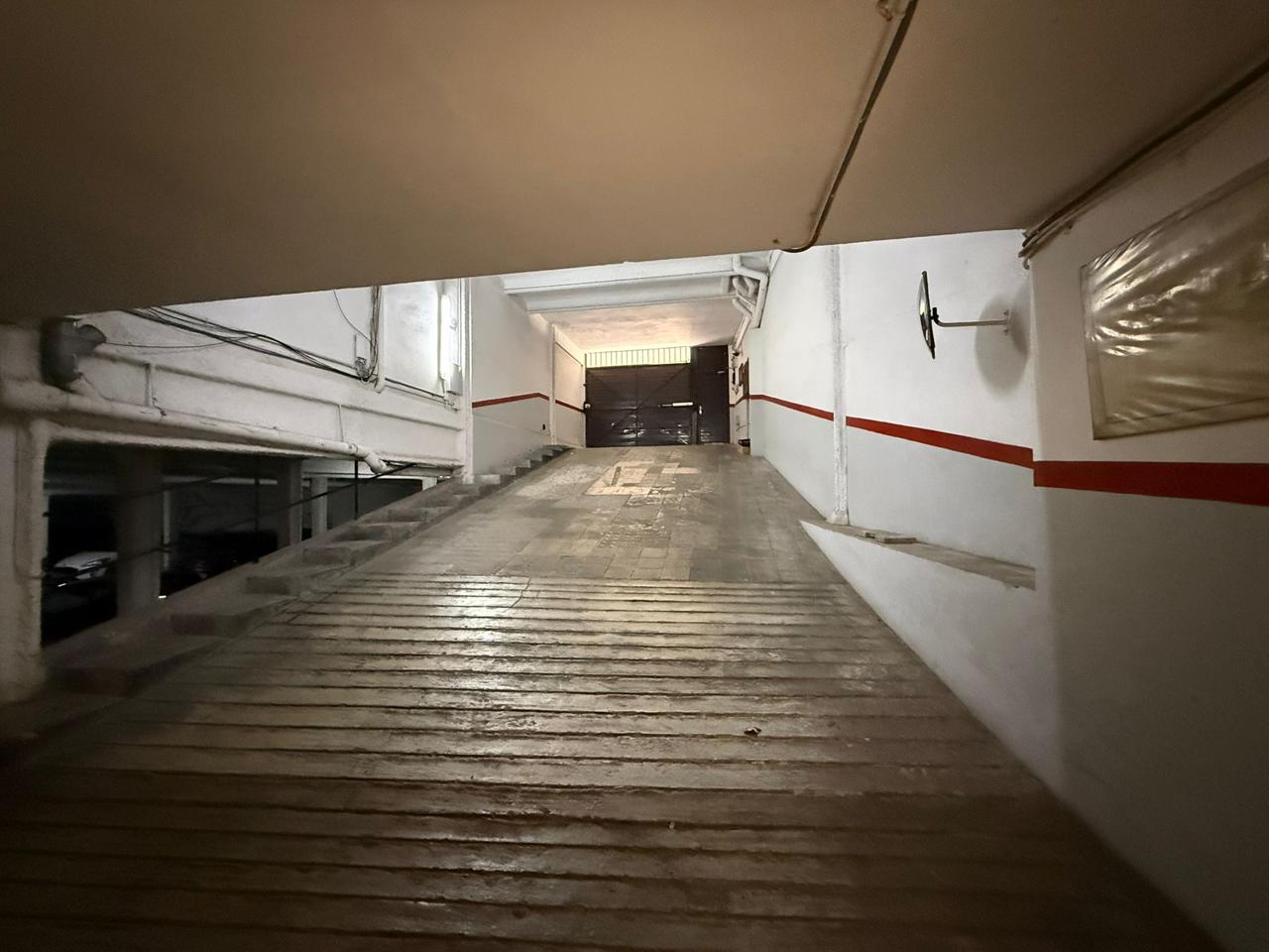 parking en barcelona · carrer-de-reig-i-bonet-08024 9000€