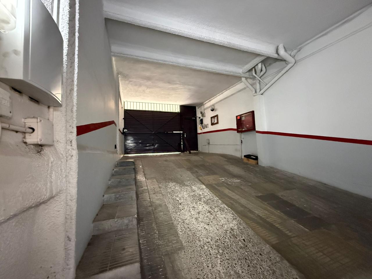 parking en barcelona · carrer-de-reig-i-bonet-08024 9000€