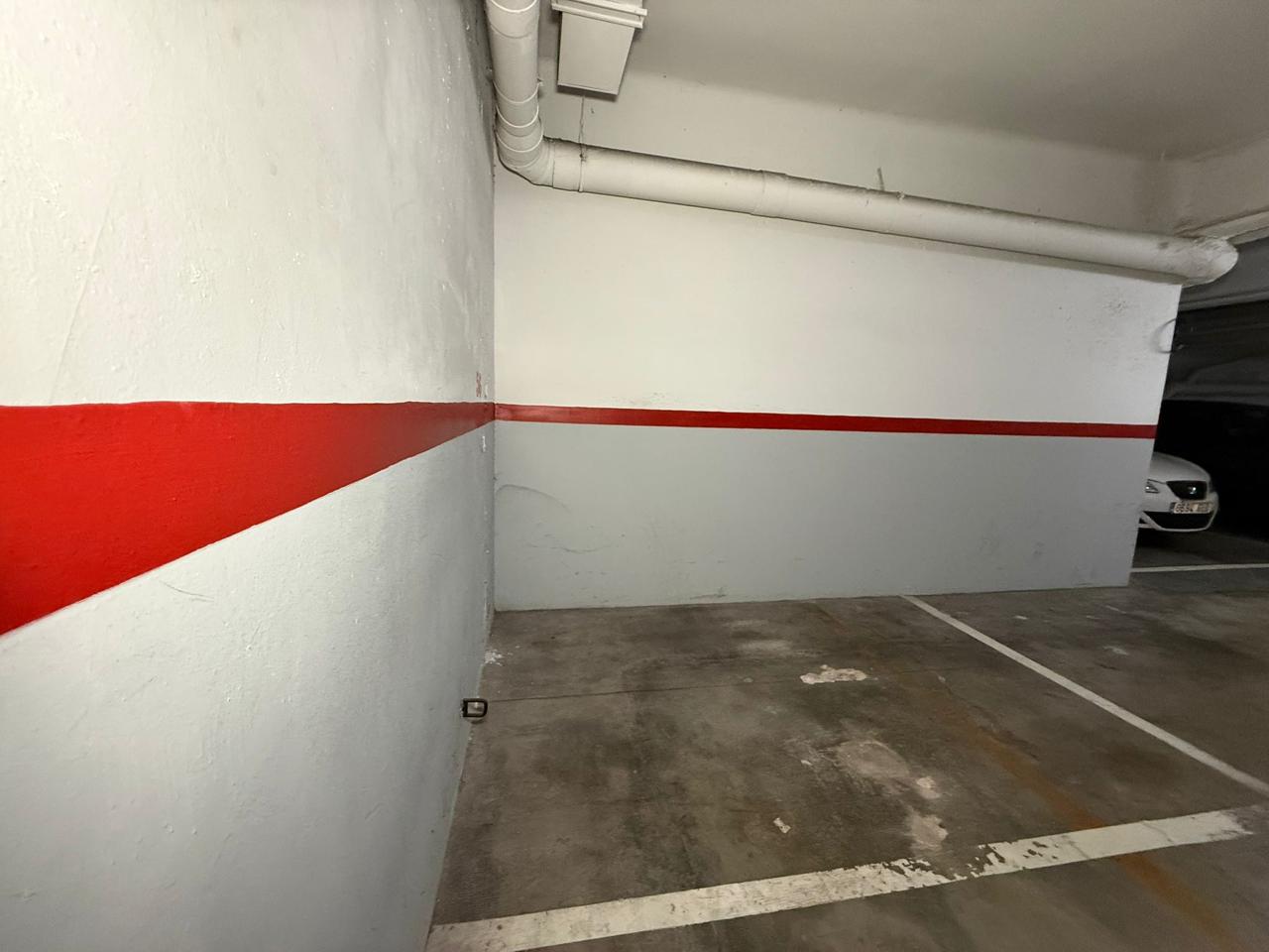 parking en barcelona · carrer-de-reig-i-bonet-08024 9000€