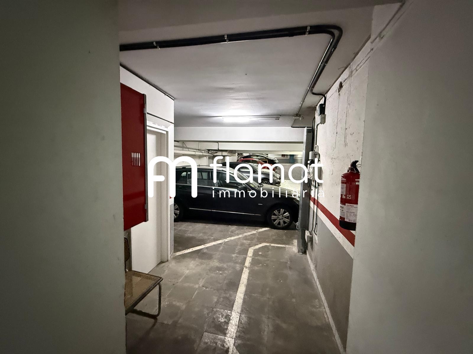 parking en barcelona · carrer-de-balcells-08024 19500€