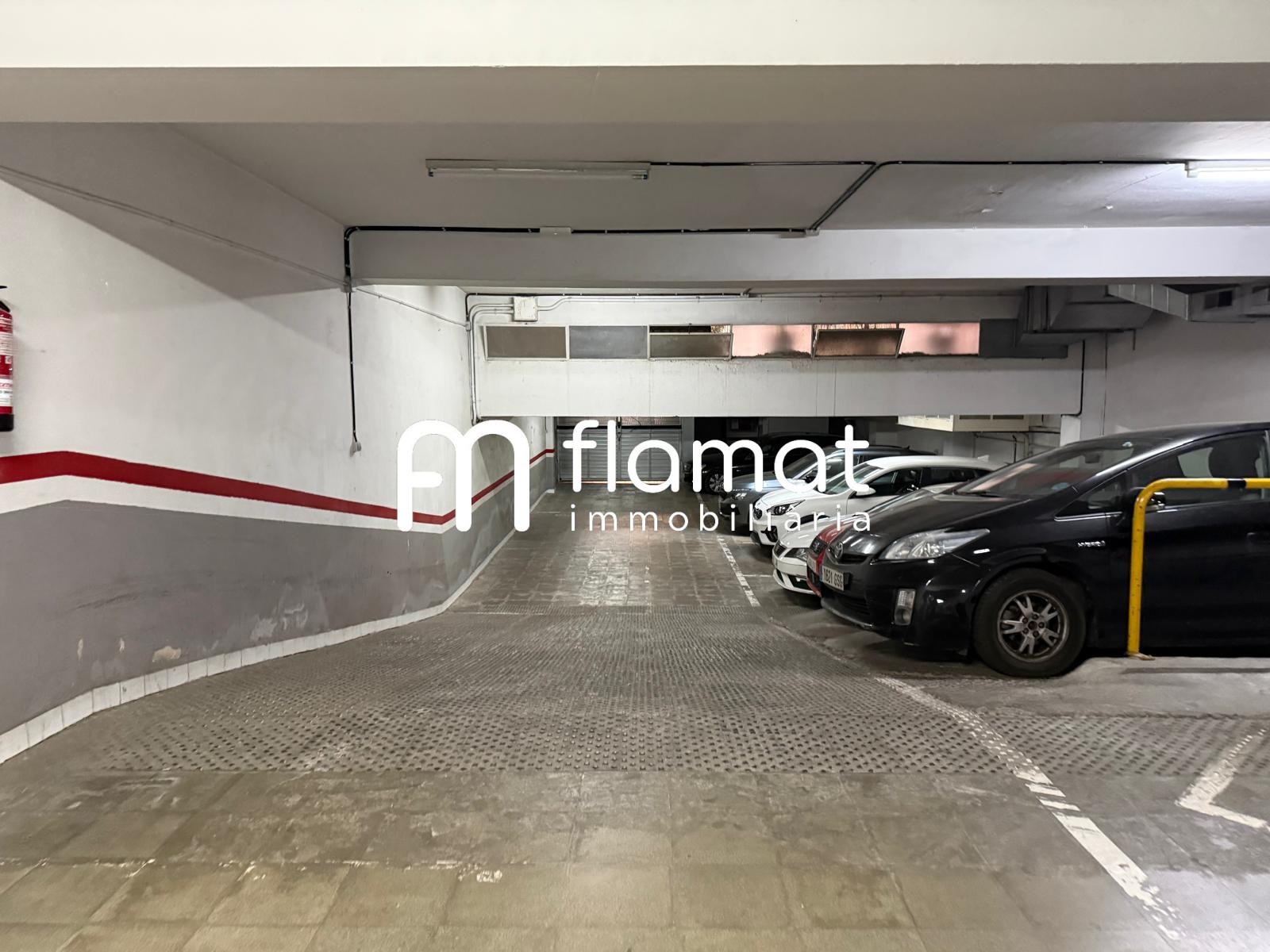 parking en barcelona · carrer-de-balcells-08024 19500€