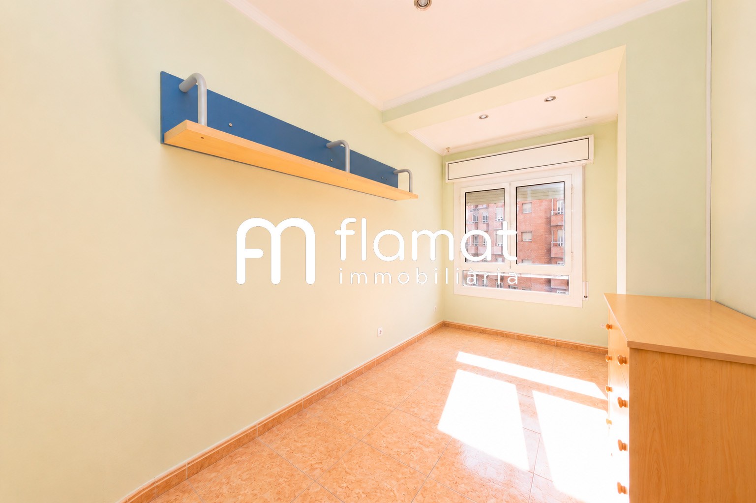 pisos en barcelona · carrer-de-pi-i-margall-08024 480000€