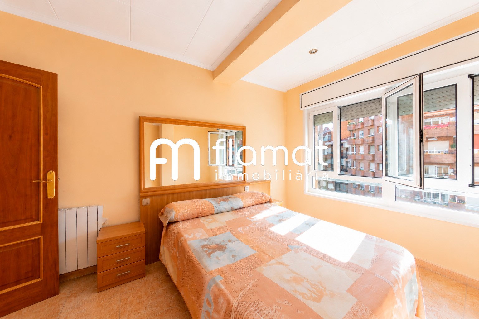 pisos en barcelona · carrer-de-pi-i-margall-08024 480000€