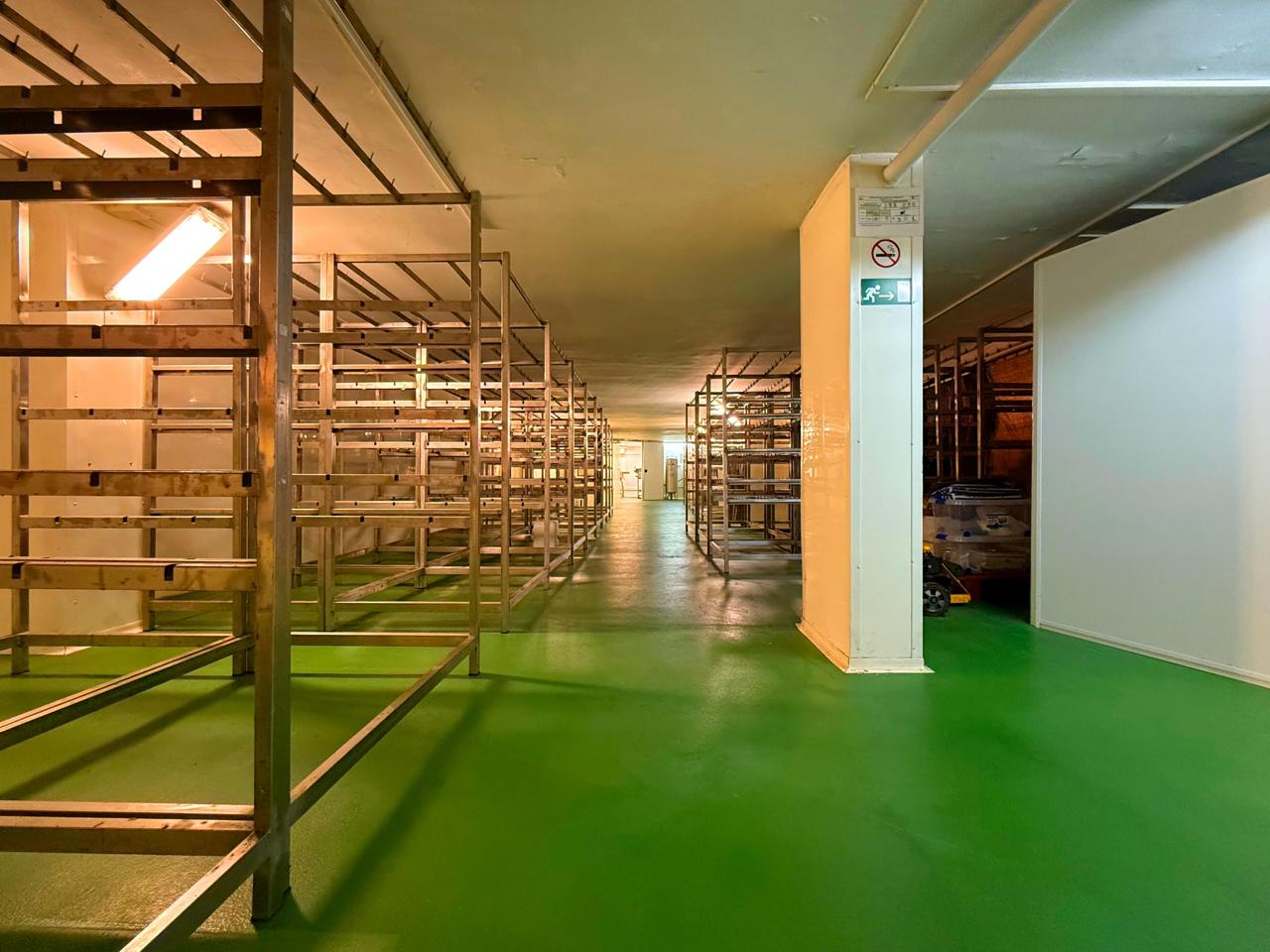 locales-comerciales en barcelona · carrer-de-joaquim-ruyra-08025 649000€