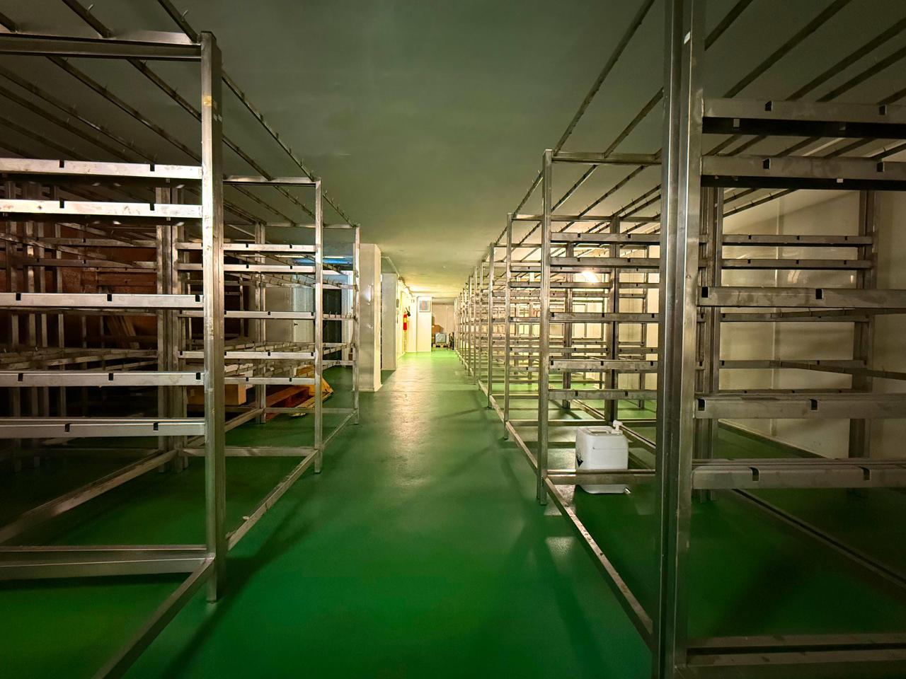 locales-comerciales en barcelona · carrer-de-joaquim-ruyra-08025 649000€