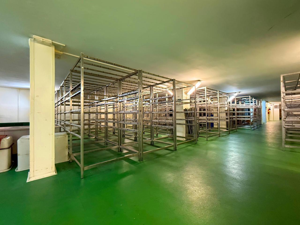 locales-comerciales en barcelona · carrer-de-joaquim-ruyra-08025 649000€