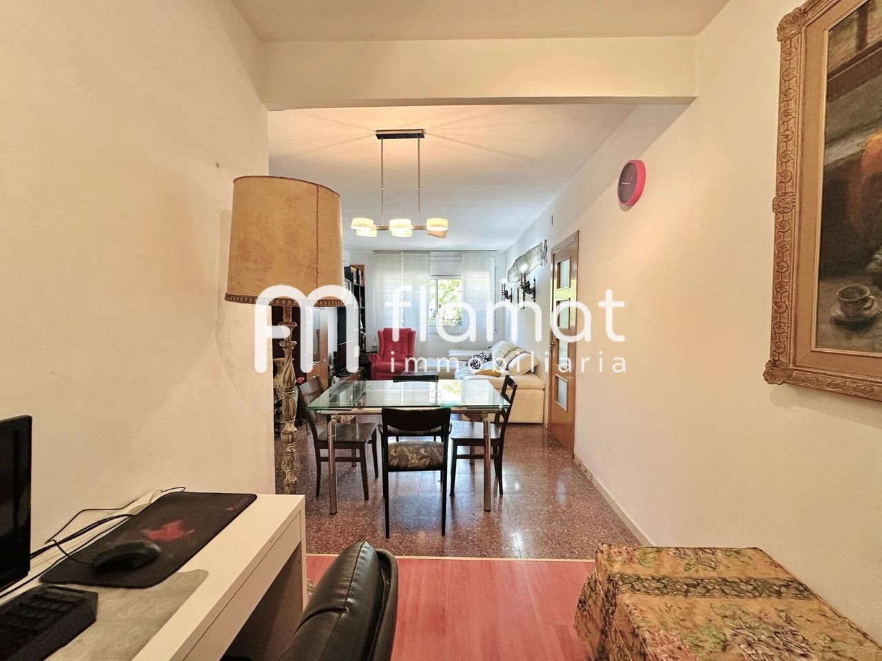 pisos en barcelona · placa-del-guinardo-08041 365000€