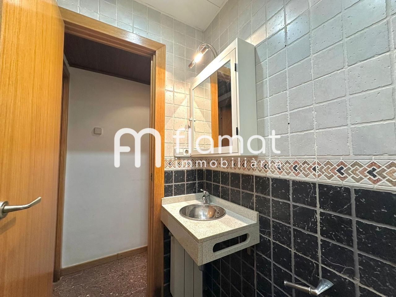 pisos en barcelona · placa-del-guinardo-08041 365000€