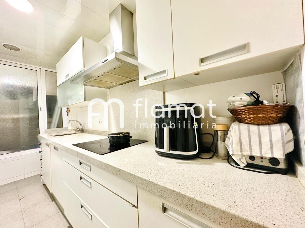 pisos en barcelona · placa-del-guinardo-08041 365000€