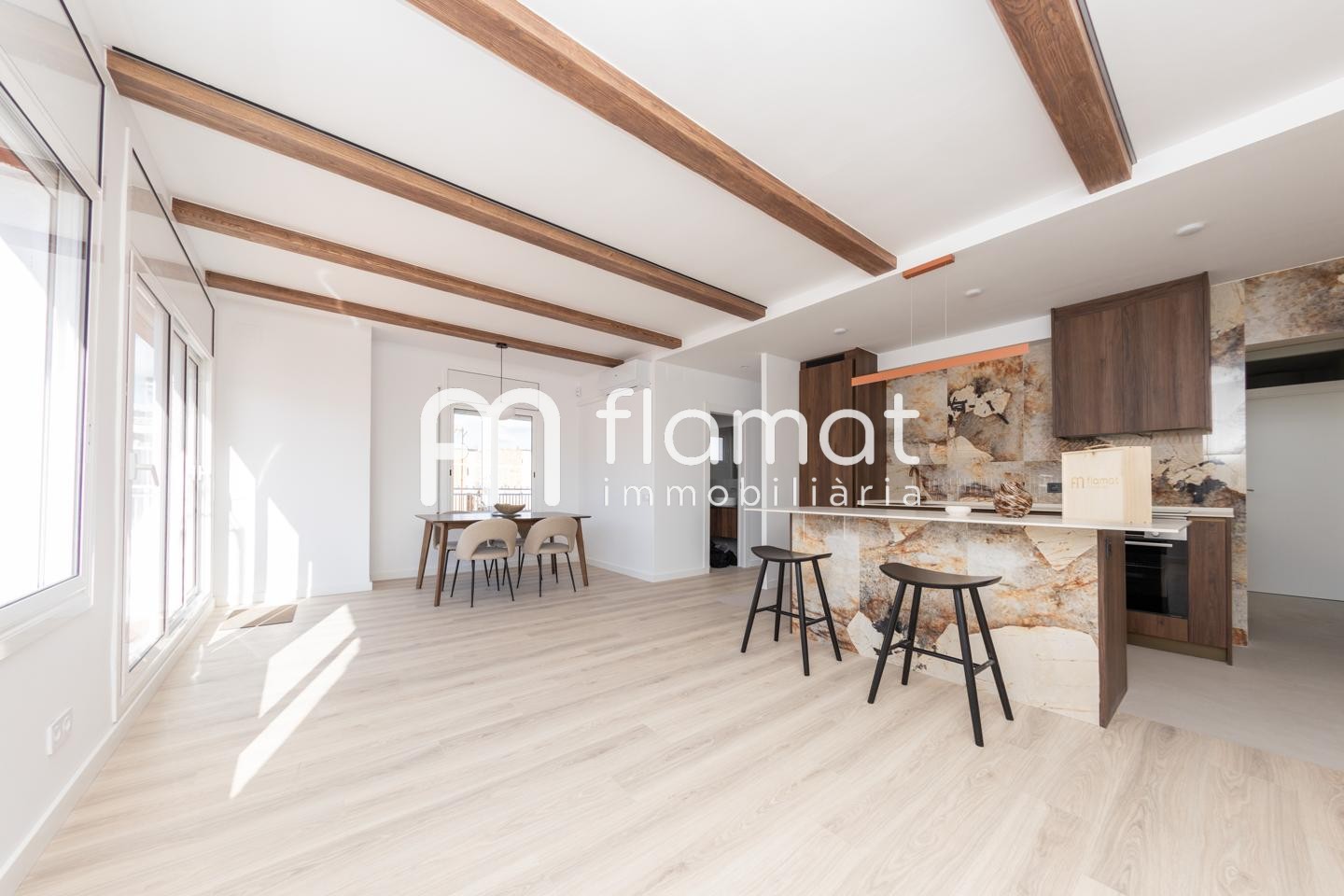 pisos en barcelona · zona-12 1090000€