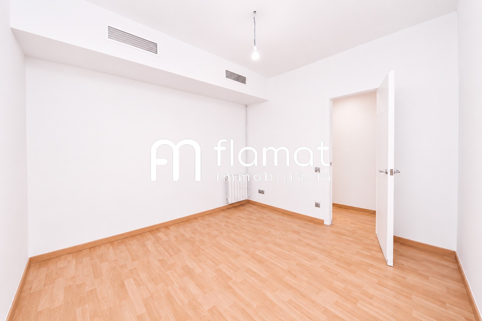 pisos en barcelona · zona-1 449000€