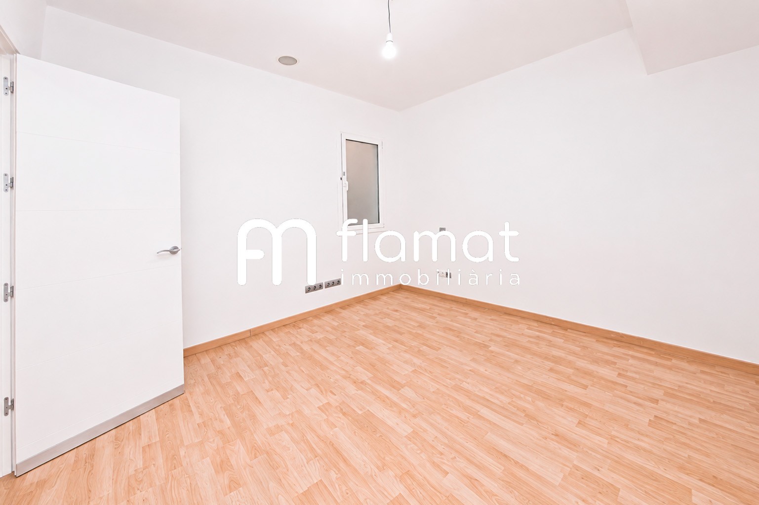 pisos en barcelona · zona-1 449000€