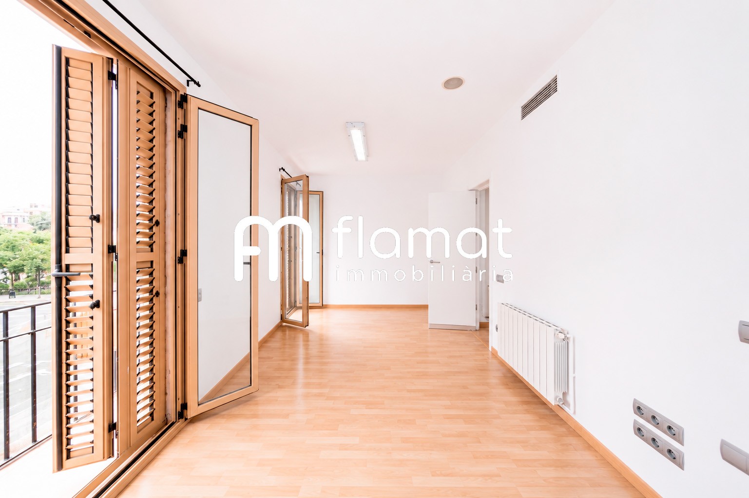 pisos en barcelona · zona-1 449000€
