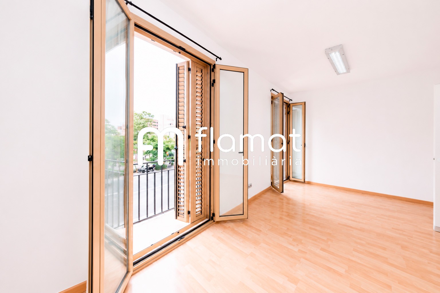 pisos en barcelona · zona-1 449000€