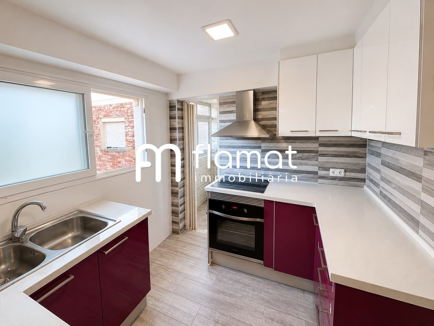 pisos en barcelona · carrer-de-cantabria-08020 335000€