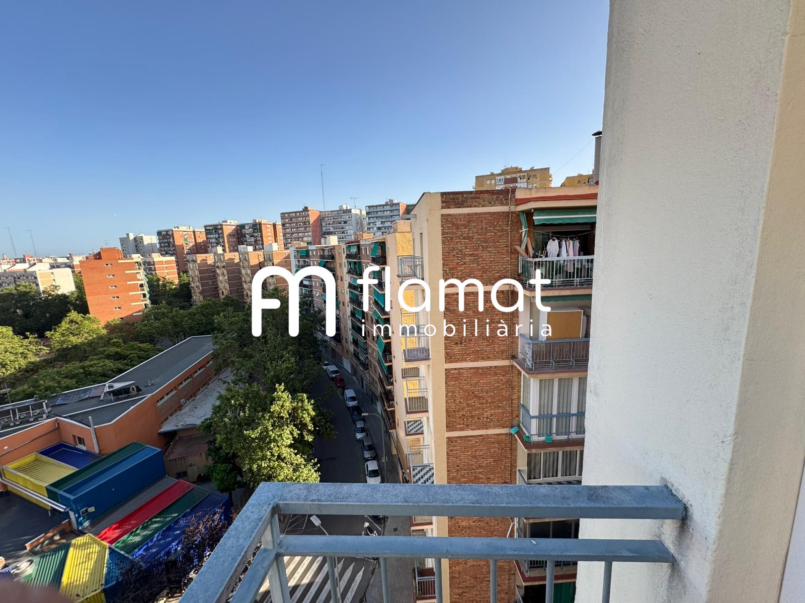 pisos en barcelona · carrer-de-cantabria-08020 335000€