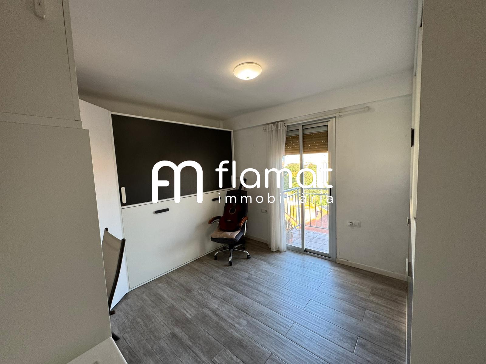 pisos en barcelona · carrer-de-cantabria-08020 335000€