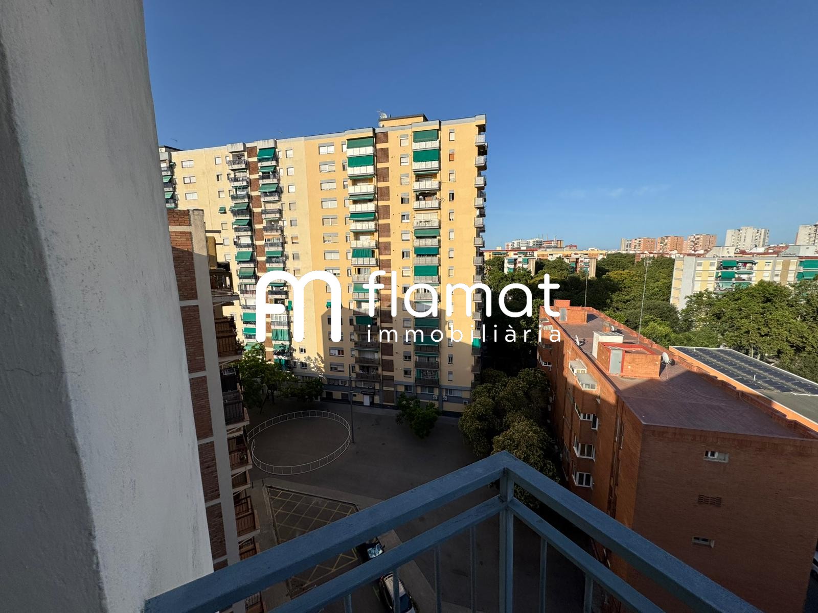 pisos en barcelona · carrer-de-cantabria-08020 335000€