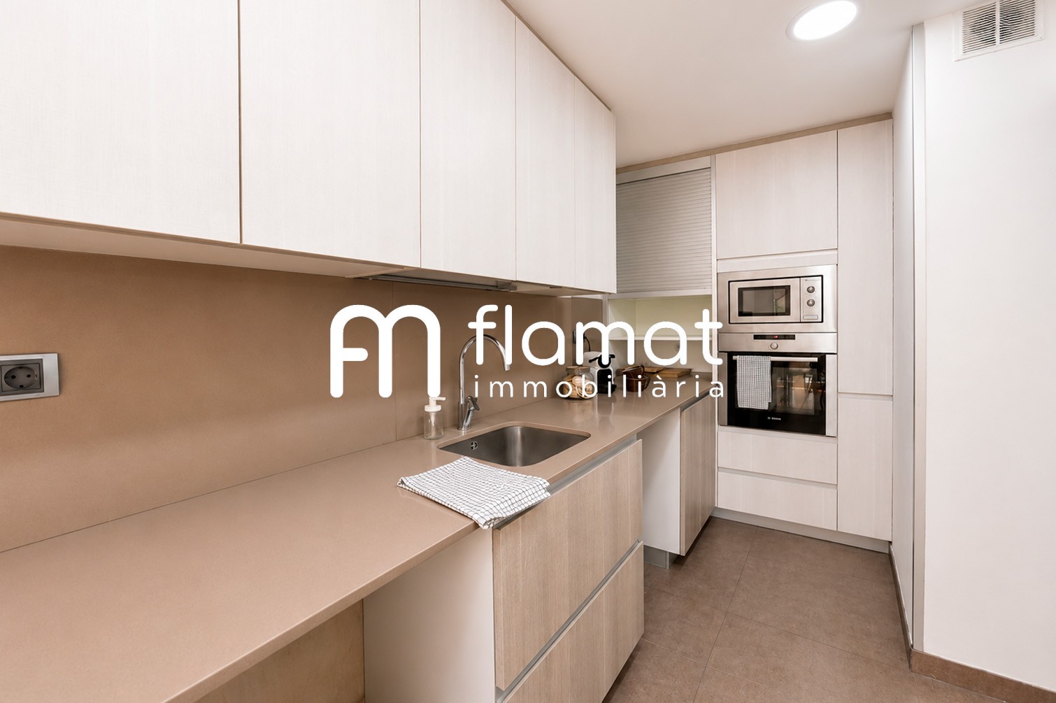 pisos en barcelona · salvador-espriu-08005 769000€