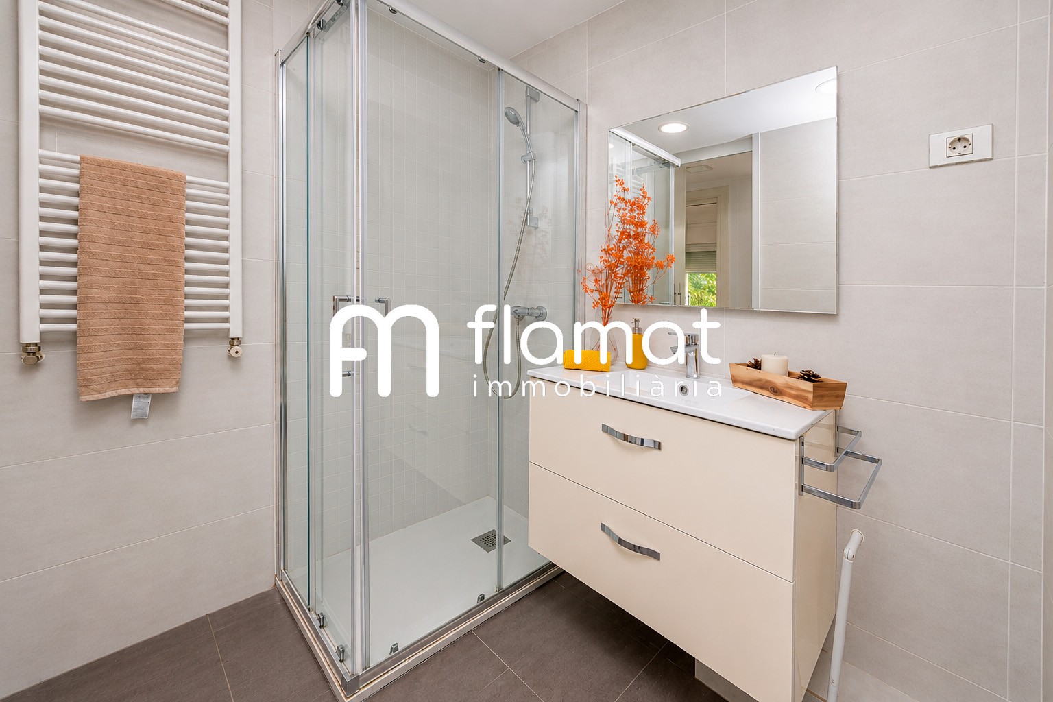pisos en barcelona · salvador-espriu-08005 769000€