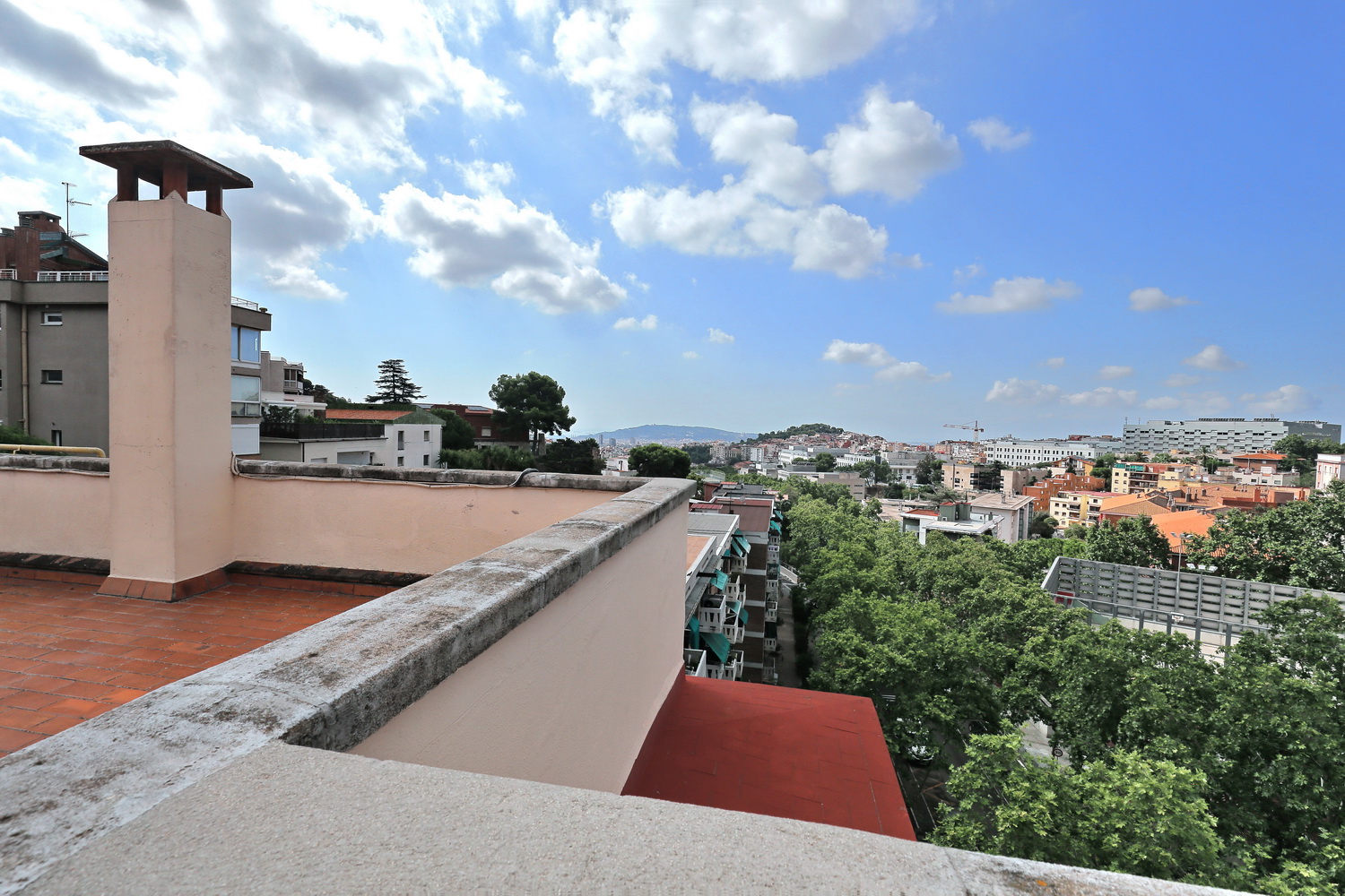 pisos en barcelona · avinguda-de-vallcarca-08023 430000€