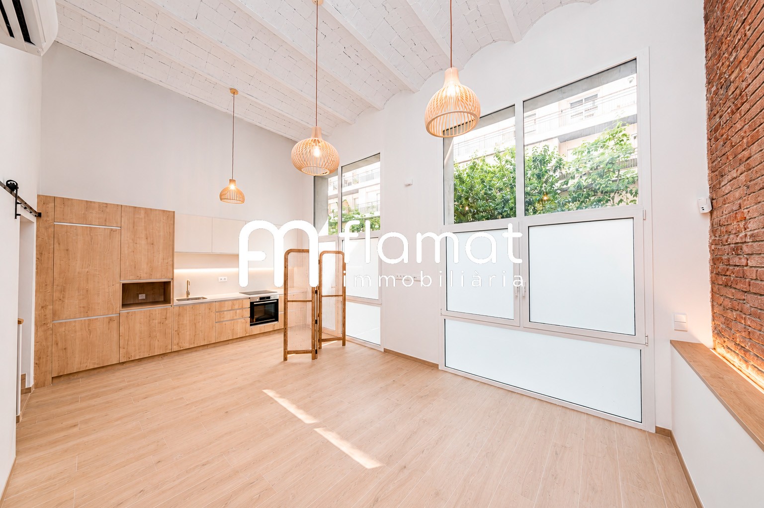 pisos en barcelona · carrer-de-folgueroles-08022 525000€
