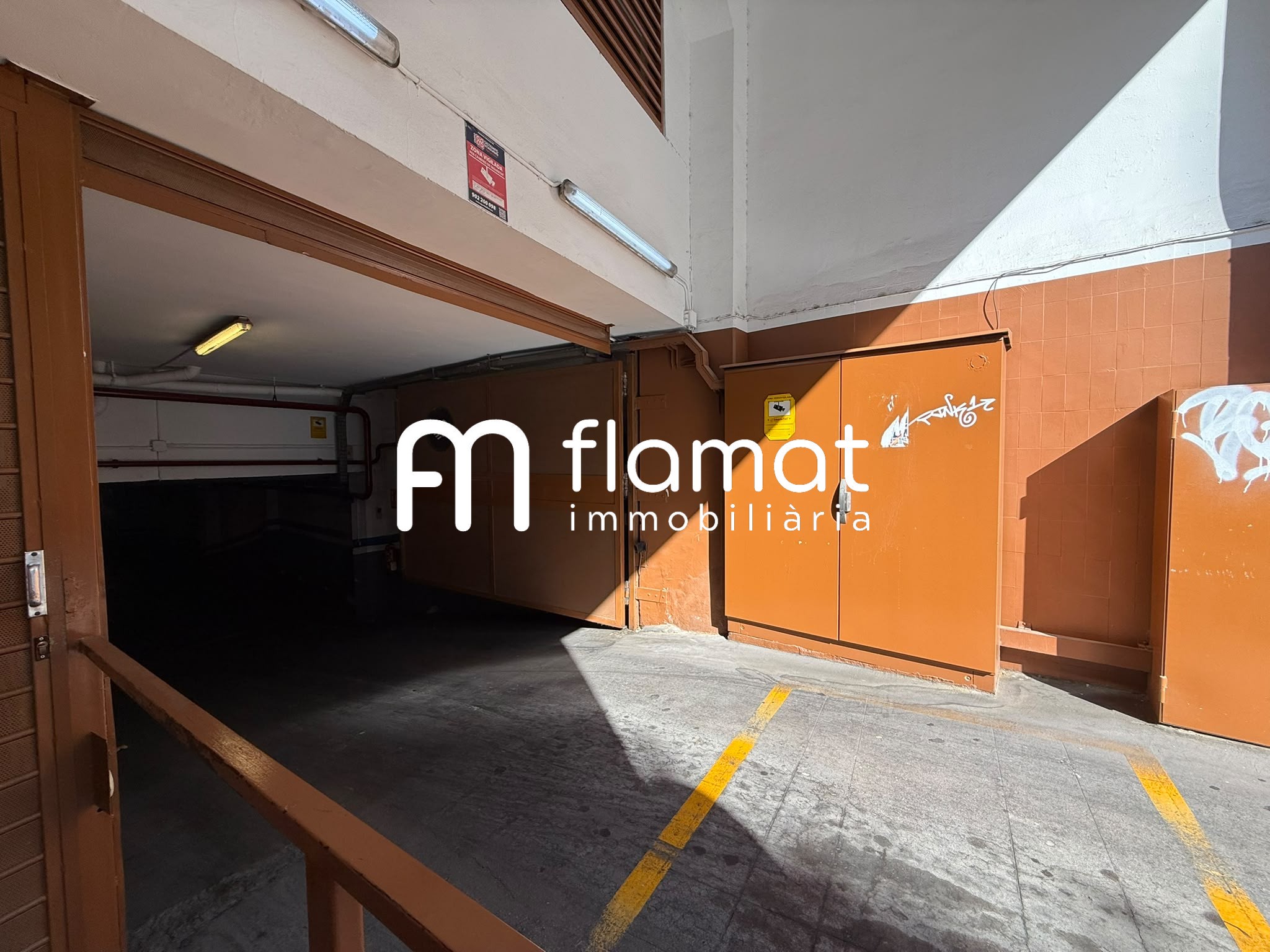 parking en barcelona · carrer-de-napols-08025 17000€