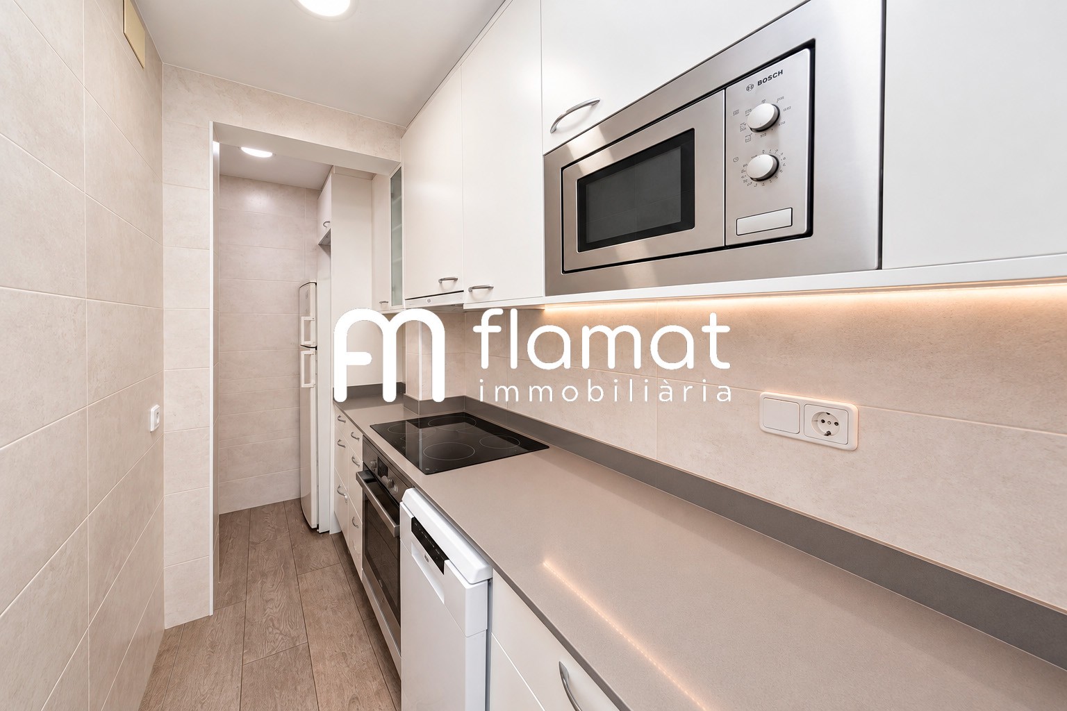 pisos en barcelona · carrer-de-valencia-08013 379000€