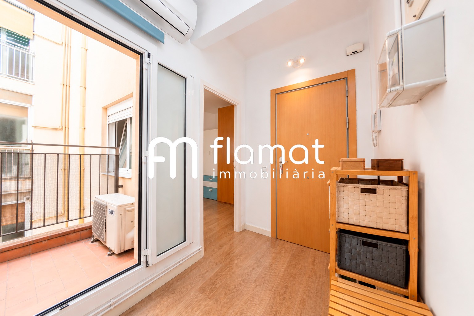 pisos en barcelona · carrer-de-valencia-08013 379000€
