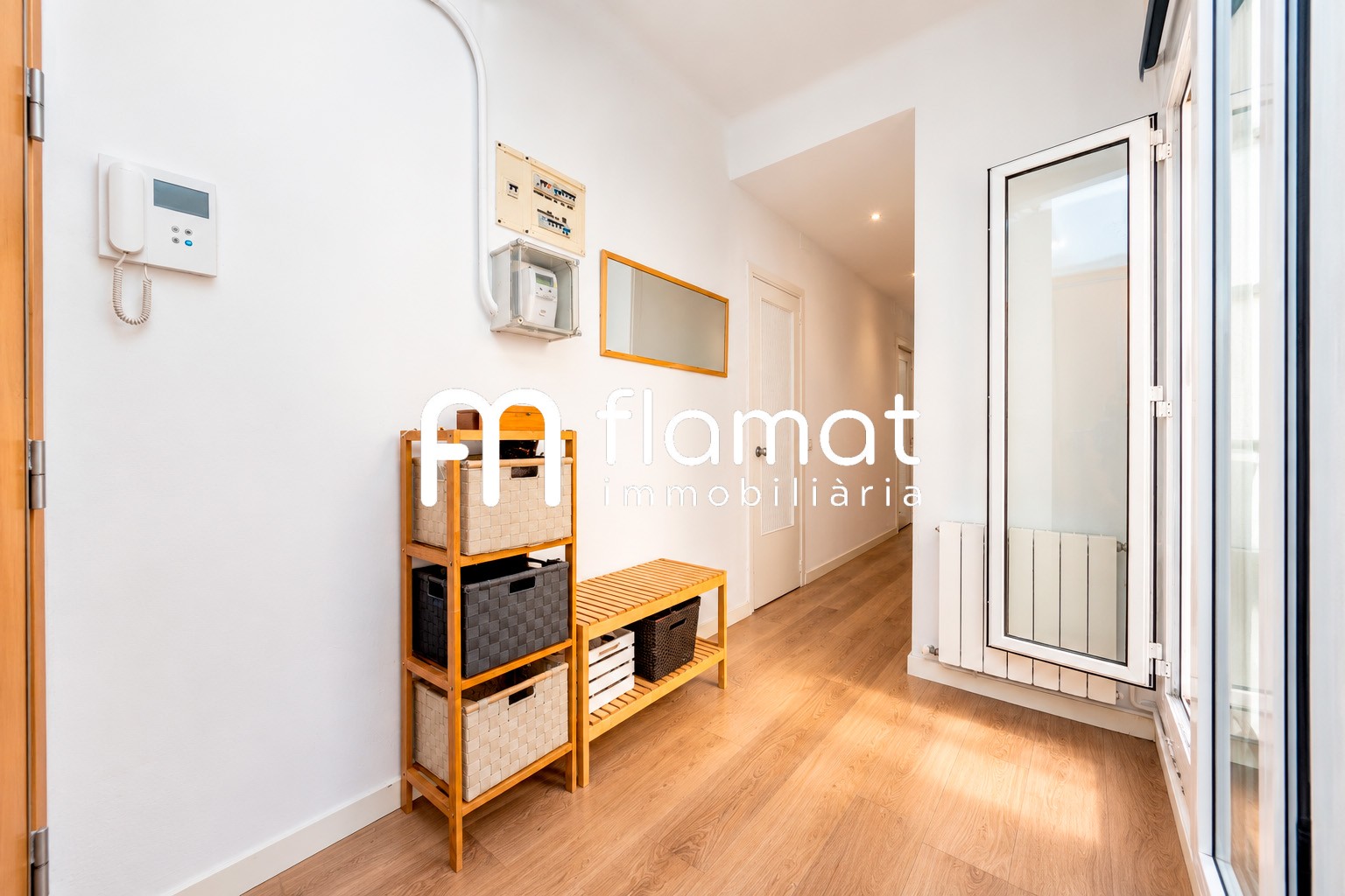 pisos en barcelona · carrer-de-valencia-08013 379000€
