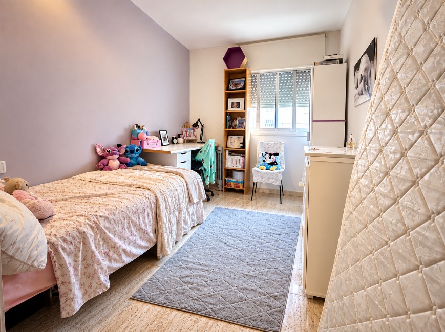 pisos en girona · calle-narcis-monturiol-sta-euge-17005 249000€