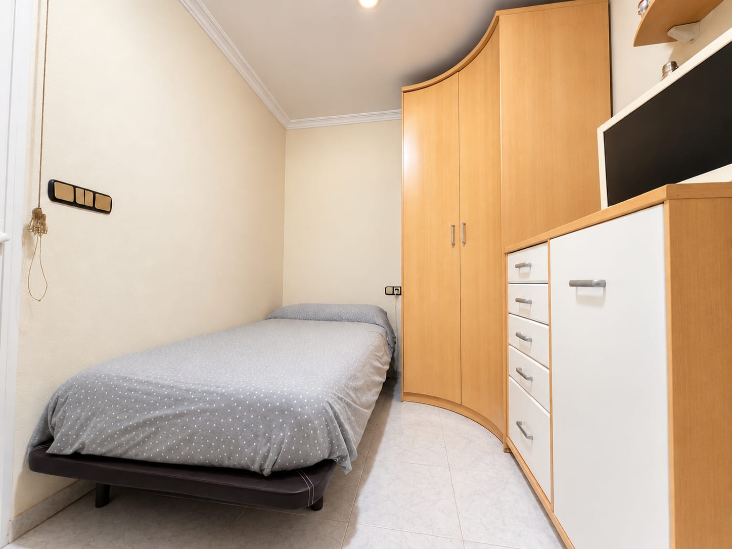 pisos en girona · carrer-orient-17006 176000€