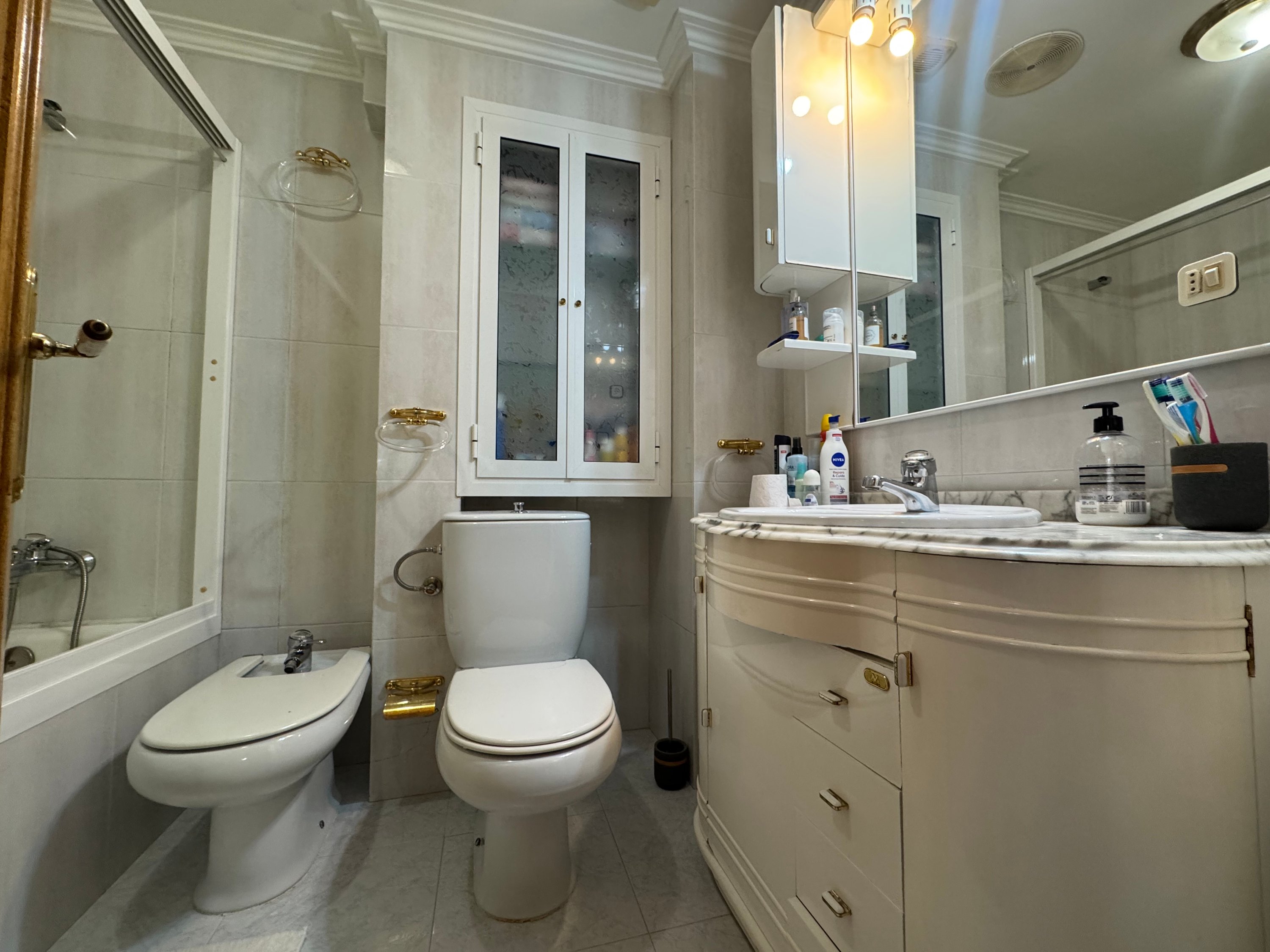 pisos en girona · carrer-orient-17006 176000€